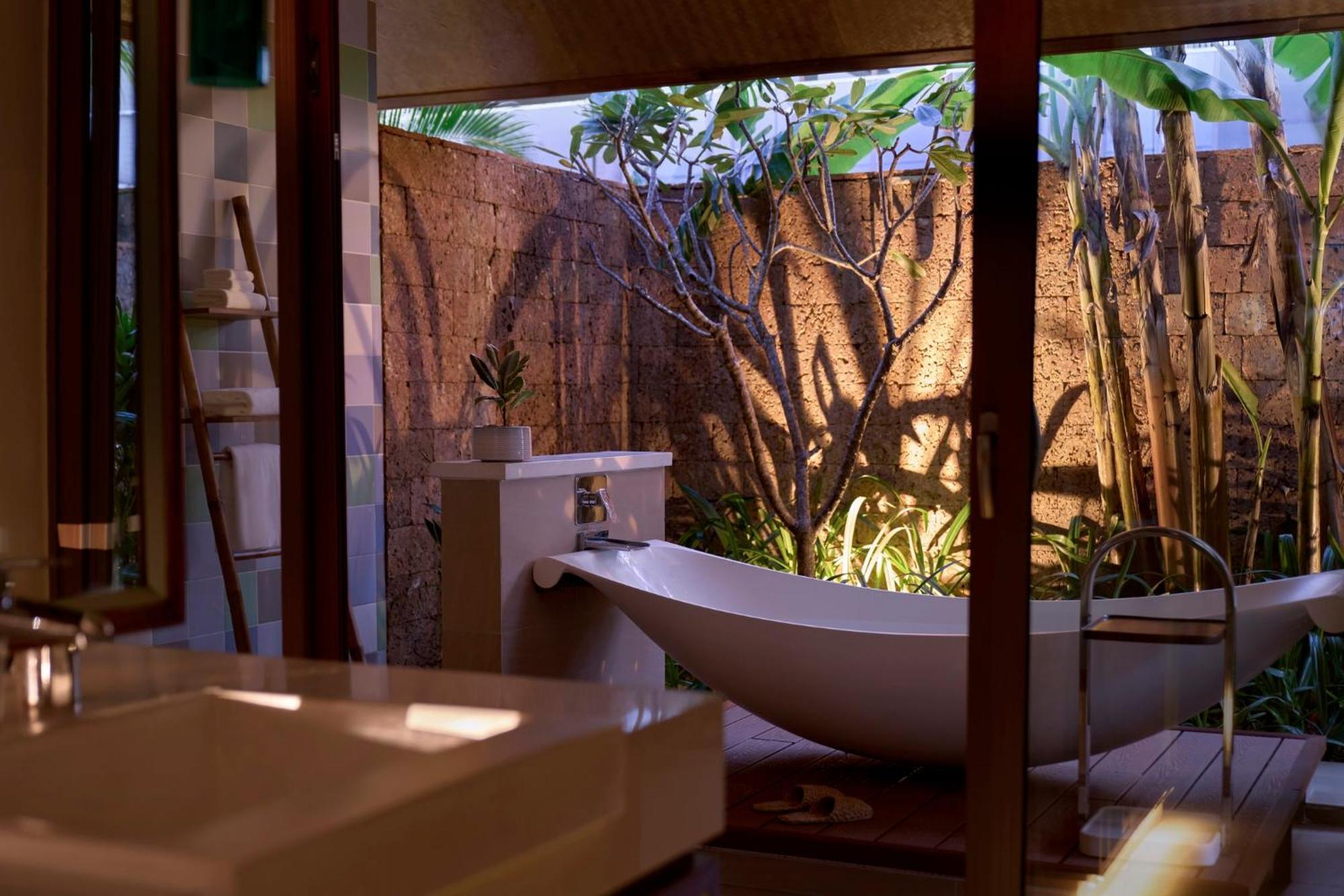 Bao Ninh Beach Resort Dong Hoi Exterior foto